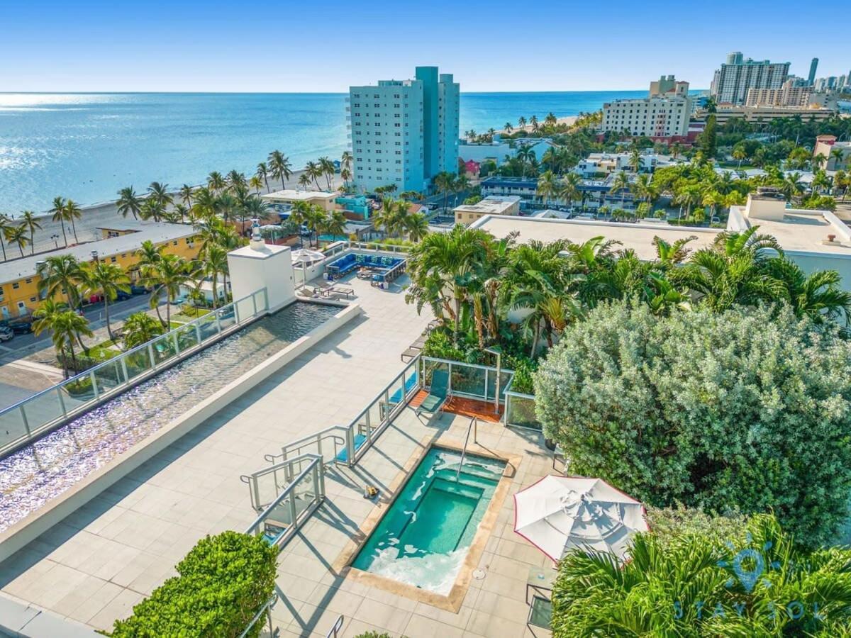 Tropical Oasis - Rooftop Pool- Near Beach - Gym Apartment Hollywood Exterior photo