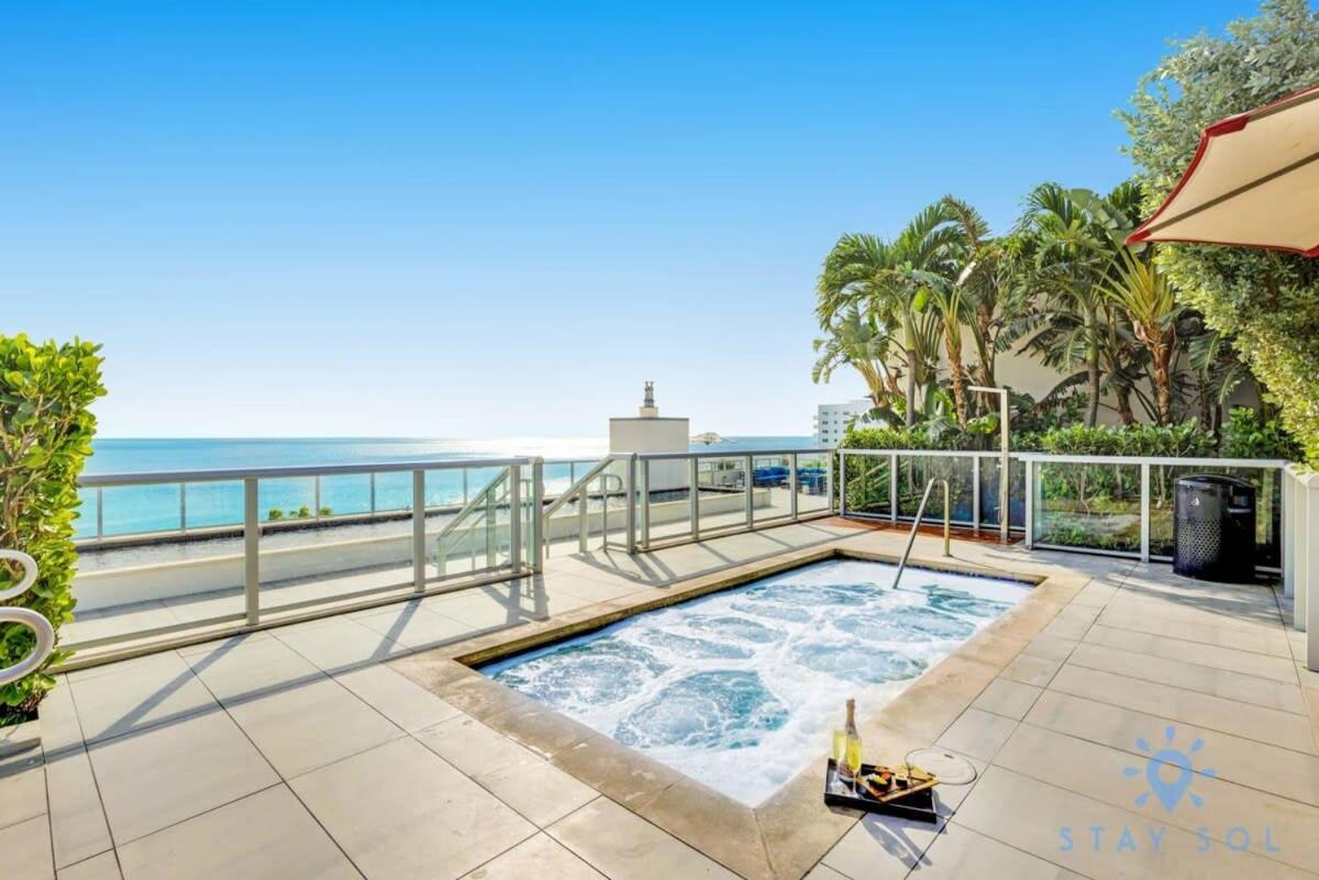 Tropical Oasis - Rooftop Pool- Near Beach - Gym Apartment Hollywood Exterior photo