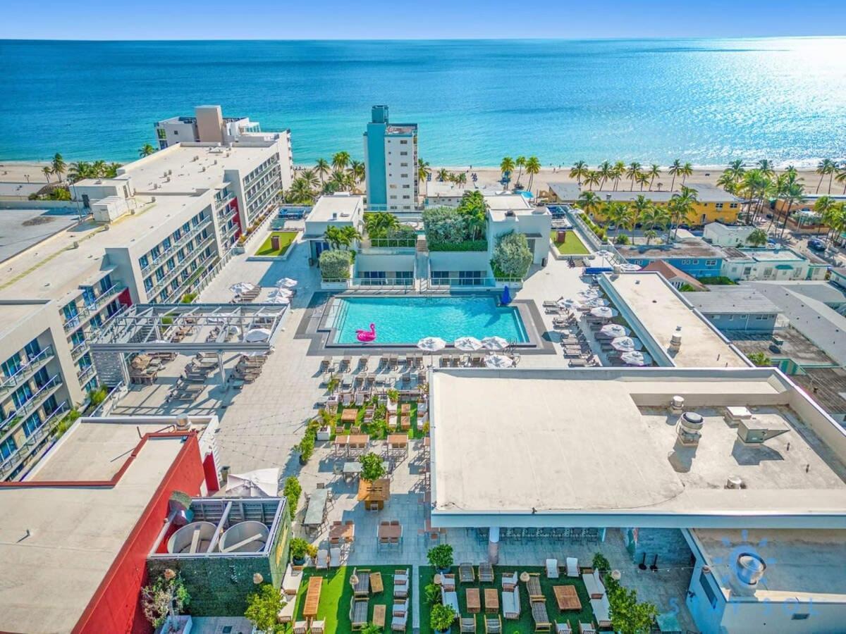 Tropical Oasis - Rooftop Pool- Near Beach - Gym Apartment Hollywood Exterior photo