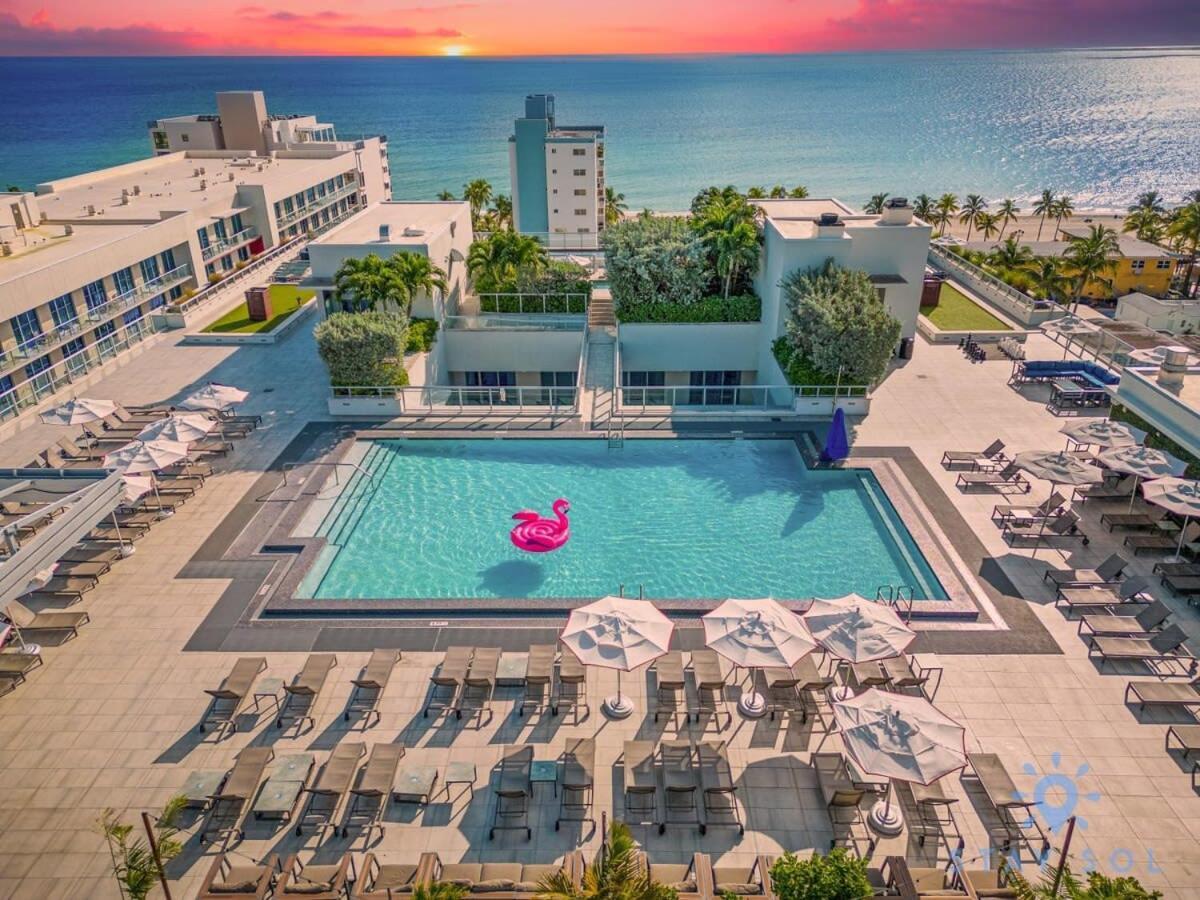 Tropical Oasis - Rooftop Pool- Near Beach - Gym Hollywood Exterior photo