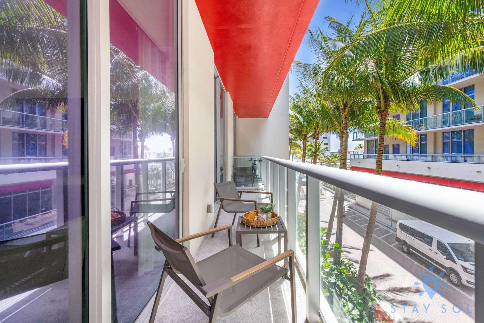 Tropical Oasis - Rooftop Pool- Near Beach - Gym Hollywood Exterior photo